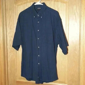 Cambridge Classics blue short sleeve button down shirt size L